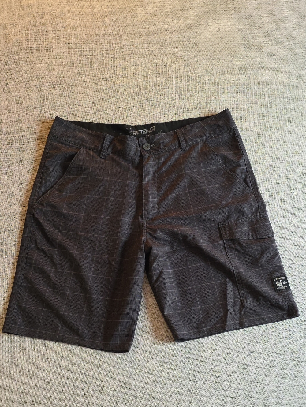 Vans Vanphibian Men's Black Plaid Cargo Shorts Size 36